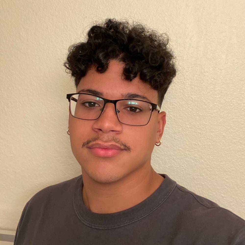 Meet your Posher, Diego